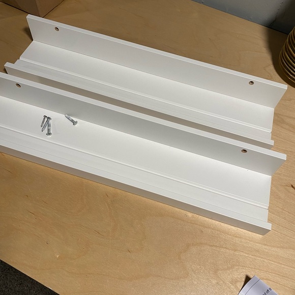 Set of (2) IKEA MOSSLANDA Picture ledge, white, 21 ¾ " - Picture 6 of 8